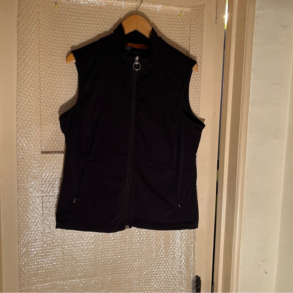 Lucy Black Women's Vest